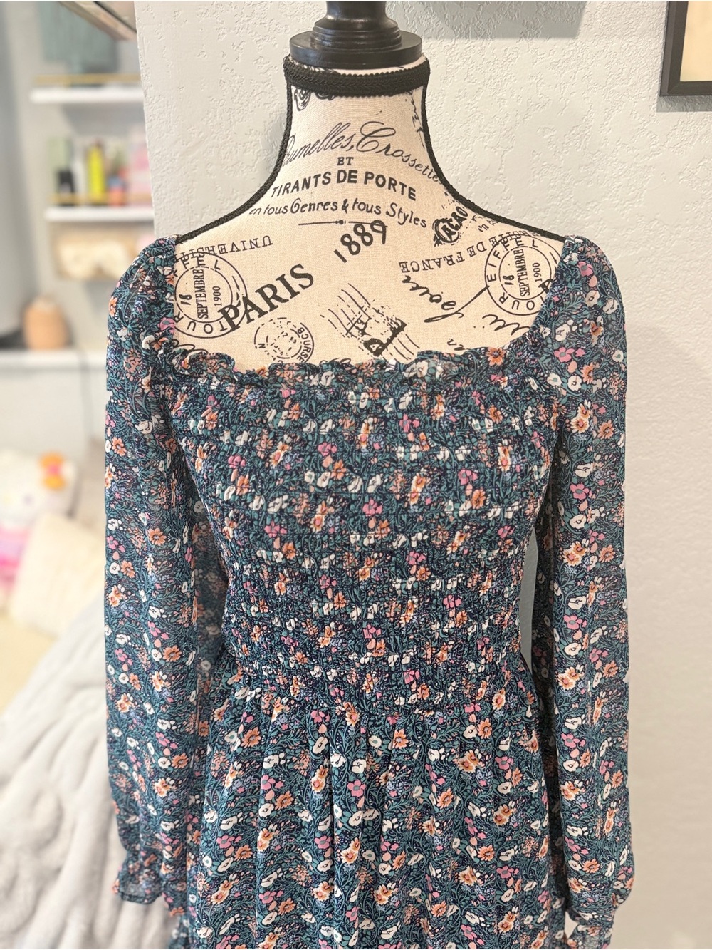 As U Wish Floral Smocked Mini Dress Size M | Blue Teal Floral Long Sleeve Lined - Picture 3 of 11